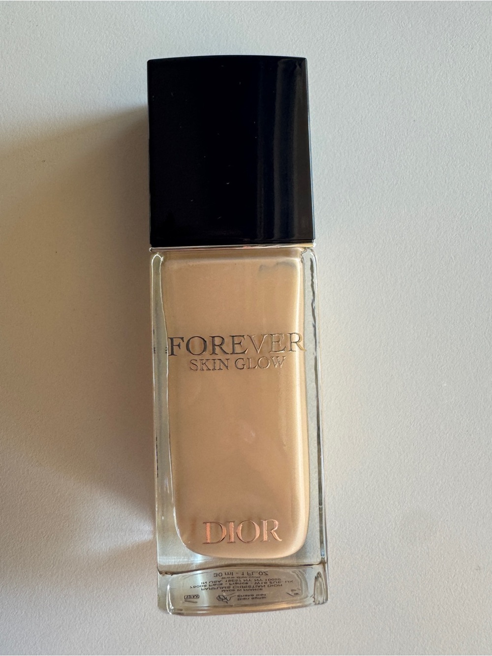 Dior Forever Skin Glow Liquid Foundation 1N shade, new